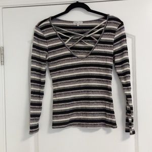 STRIPED LONG SLEEVE